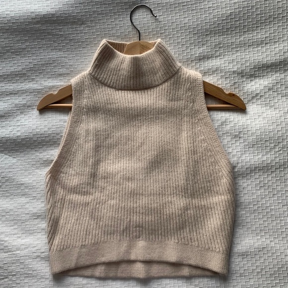Cropped Zara Knit Turtleneck Tank 